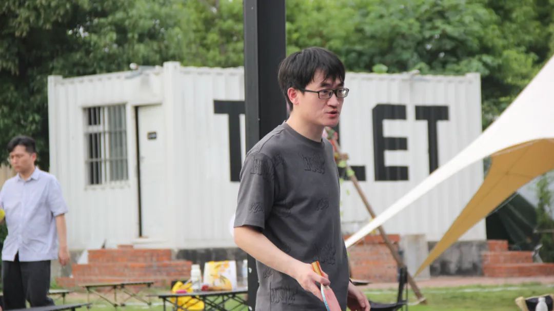 12_1080 �� 607_70.4 KB.jpg