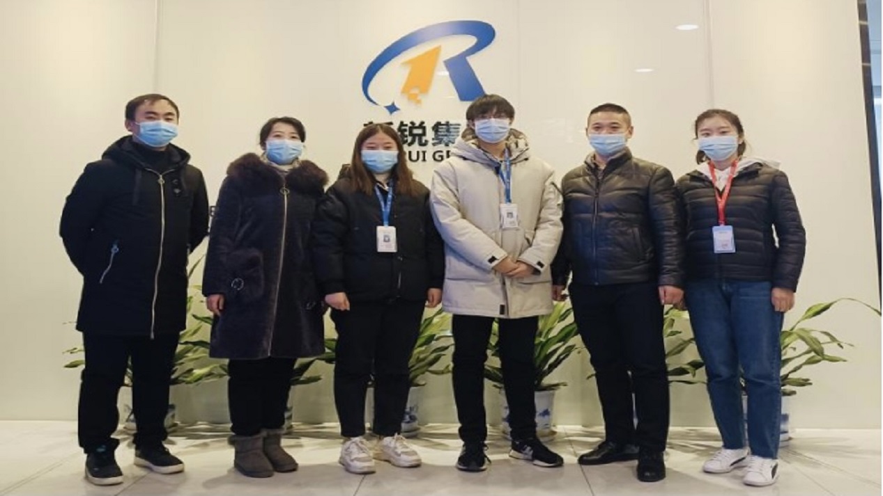 ���ҽӴ��人��������ְҵ����ѧԺ����˾ʵϰ�߷�